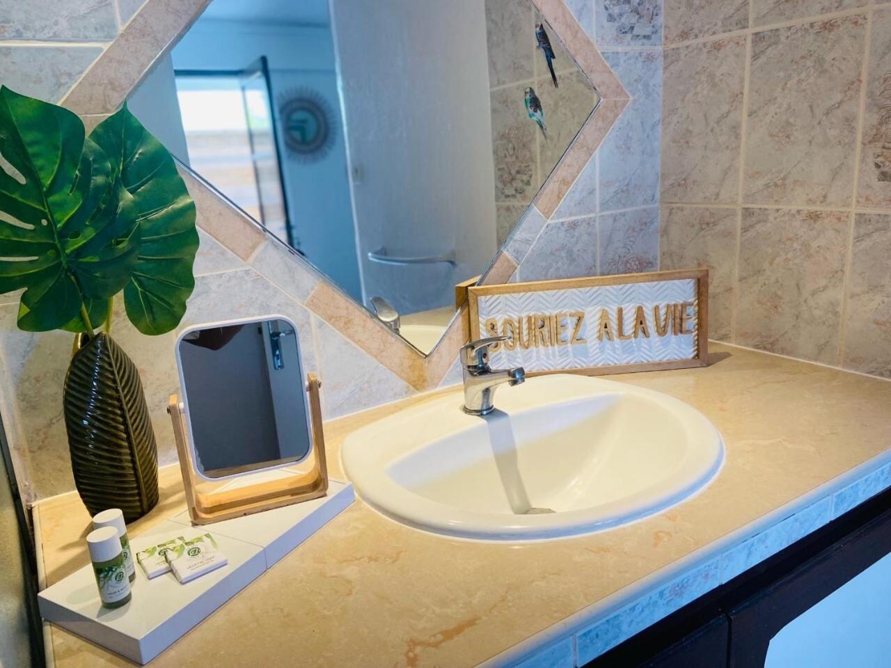 Saint-Paul Le Caillou Blanc Bed & Breakfast 部屋 写真