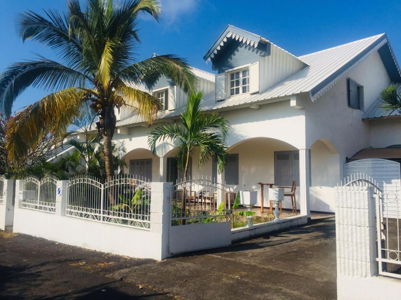 Saint-Paul Le Caillou Blanc Bed & Breakfast エクステリア 写真